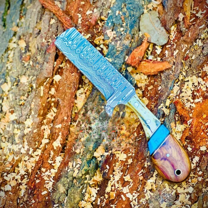 Hand Forged Damascus steel Full Tang Bull Cutter Knife With Leather Sheath