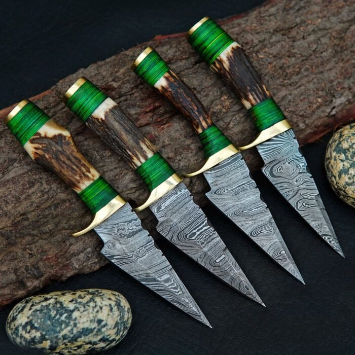 Handmade Damascus Hunting Knife: Stag Antler Handle, Leather Sheath