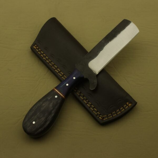 Handmade High Carbon Steel Skinner Knife: Full Tang Hunting, Camping, Leather Sheath