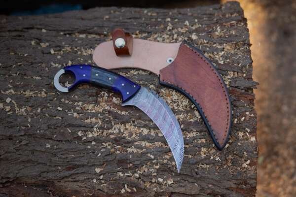 Handmade Damascus Steel Karambit Knife: Laminated Blue Wood Handle, Leather Sheath