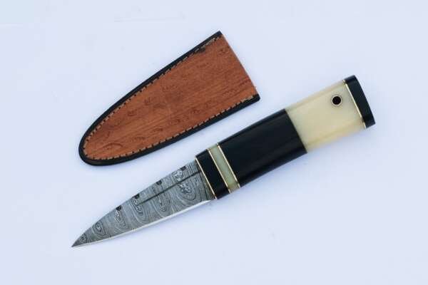 Celtic Scottish Dirk SGIAN DUBH Handle Knife
